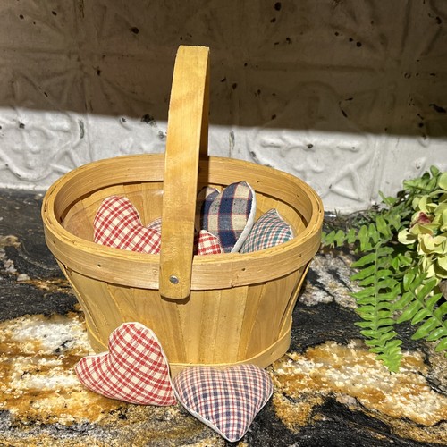 Natural Rustic Table Basket w/Handle Valentine Country Craft Hearts - Picture 3 of 9
