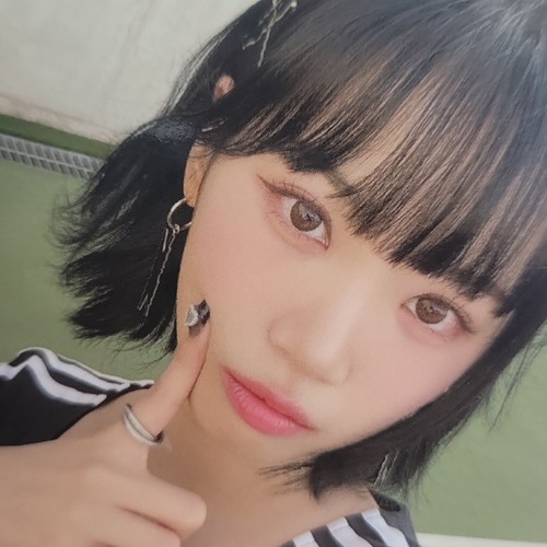 LE SSERAFIM UNFORGIVEN JAPAN 2ND SINGLE Photo card POB Weverse Universal music - Picture 32 of 47