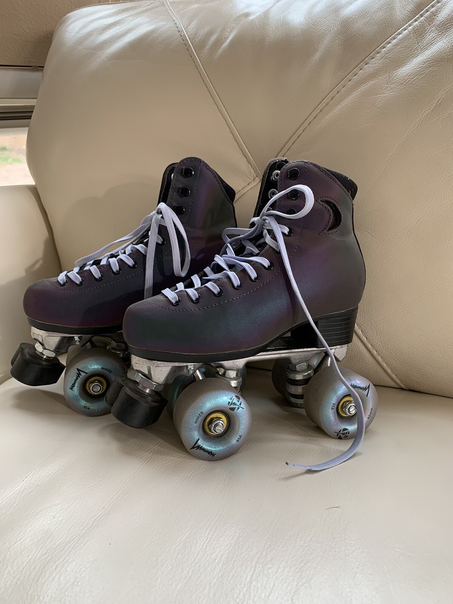 Moonlight Roller Safety Dance Skates Holographic + Luminous  display picture 3