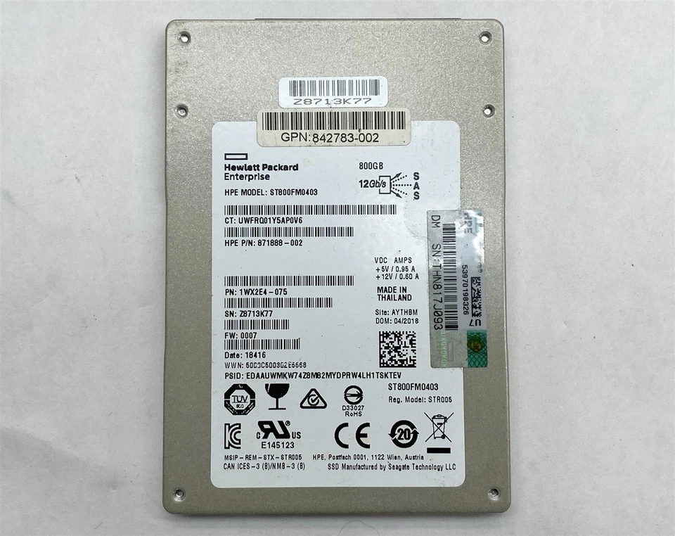 HPE Seagate ST800FM0403 871888-002 800GB 12Gbps MU SFF SAS 2.5" SSD - Image 2 of 3