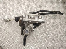 Maître-cylindre de frein Lexus LS