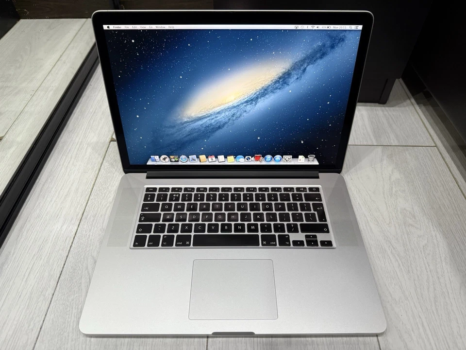 Apple MacBook Pro Retina 15.4" Early 2013 256GB SSD 16GB Ram 2.7GHz Core i7 650M - Image 2 of 4