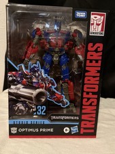 Transformers Studio Series 32 Optimus Prime Action Figure