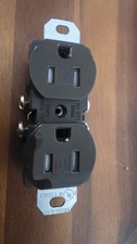 Pack Of 10 Each - 15A BROWN TAMPER RESISTANT RECEPTACLE