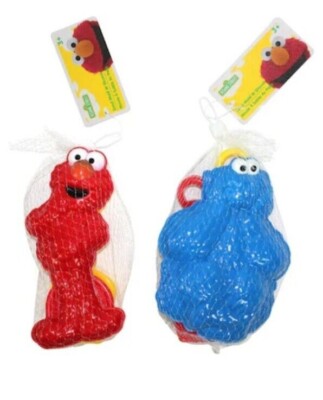 Sand Molds Tools Sesame Street Elmo Cookie Set 2 Pack Summer Outdoor Fun