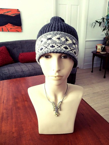 Banana Republic 100% Merino Wool Hat 