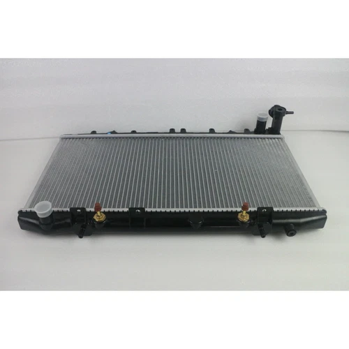 Front Radiator Fit for Nissan Pulsar N14 N15 1.6L 1.8L 1991-2000 Auto Manual - Picture 3 of 6