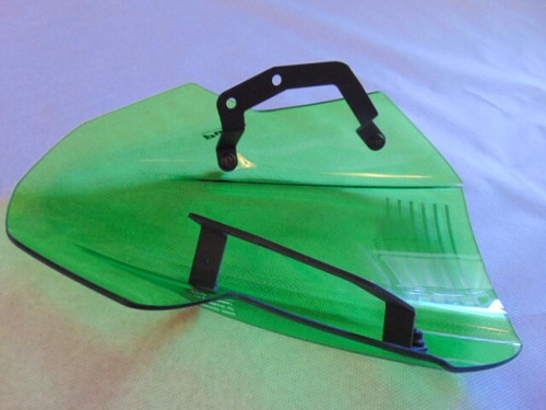 KAWASAKI 17-19 Z650 TEINTE VERTE PARE-BRISE PUIG NEUF 9588V - Photo 7 sur 12
