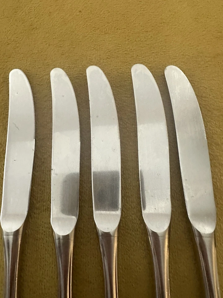 WMF Royal Chippendale Cromargan (5) Dinner Knives - Image 3 of 4