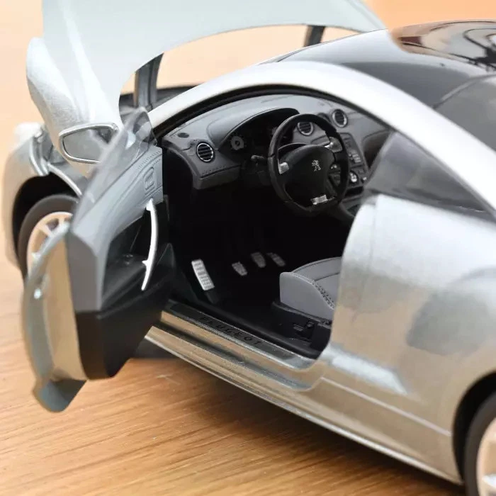 PEUGEOT RCZ 2010 Gris Sidobre - 1:18 Norev 184875 - Photo 3/4