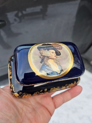 Vintage T limoges cobalt porcelain portrait lady  bonbonniere trinket  box