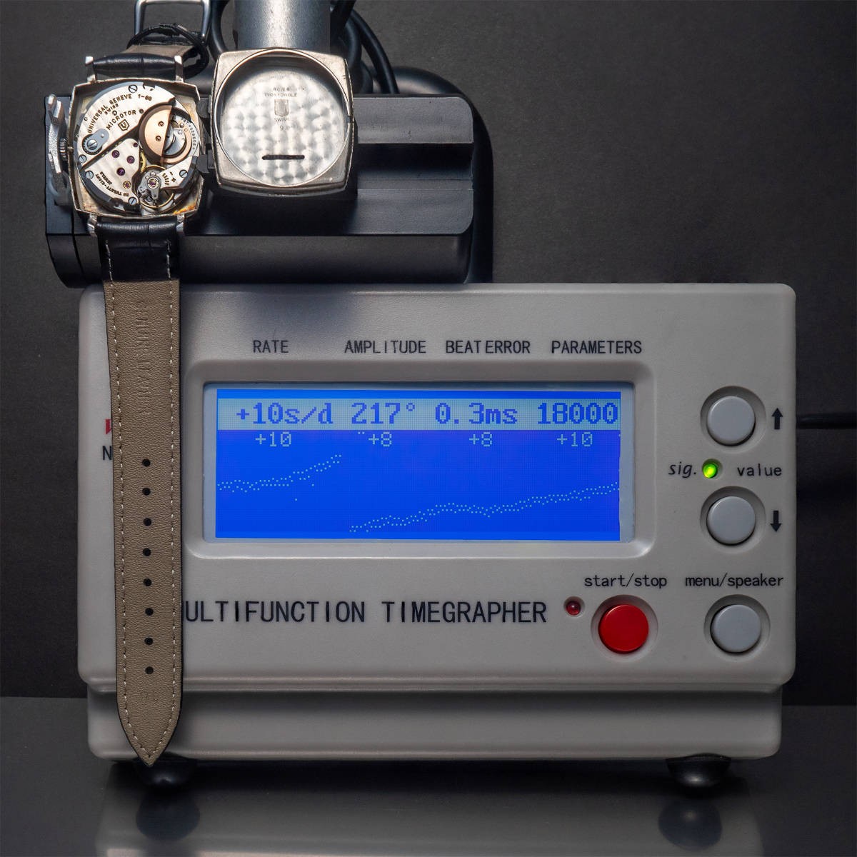 Excellent working condition Universal Geneva auto… - image 10