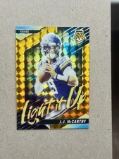 2025 Mosaic JJ McCarthy Light It Up Gold Prizm /10 #11
