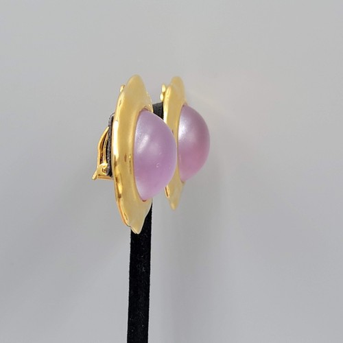 Vintage Moonglow Purple Clip on Earrings Gold tone 1.25" - Picture 7 of 9
