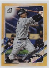 2021 NPB Nippon Professional Baseball Gold Rainbow Foil Shogo Nakamura #150 0yb8