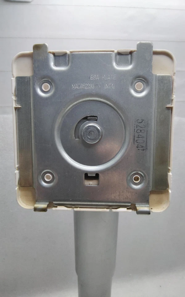 LG Monitor Stands - VESA Mount 17" Base No Screws - Image 3 of 4