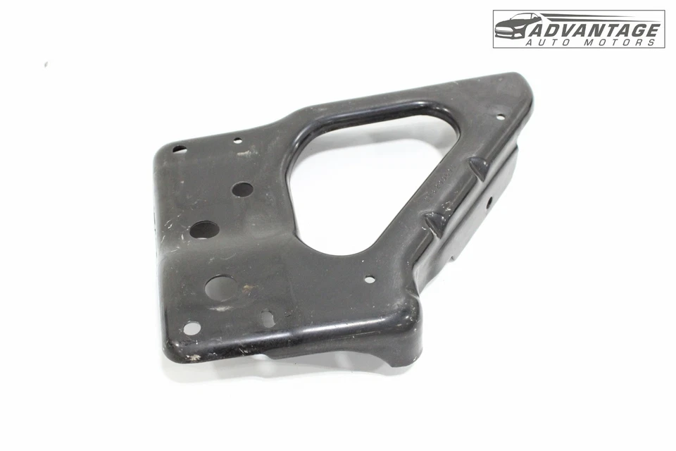 2015-2019 CHEVROLET SILVERADO 2500 HD BATTERY TRAY SUPPORT BRACE BRACKET OEM - Image 3 of 4