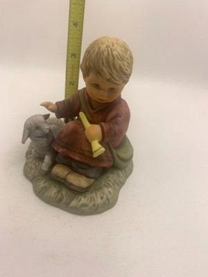 GOEBEL ''Berta''  Hummel ~  Shepherd Sitting  ~ BH 26/I  ~ 1996 ~