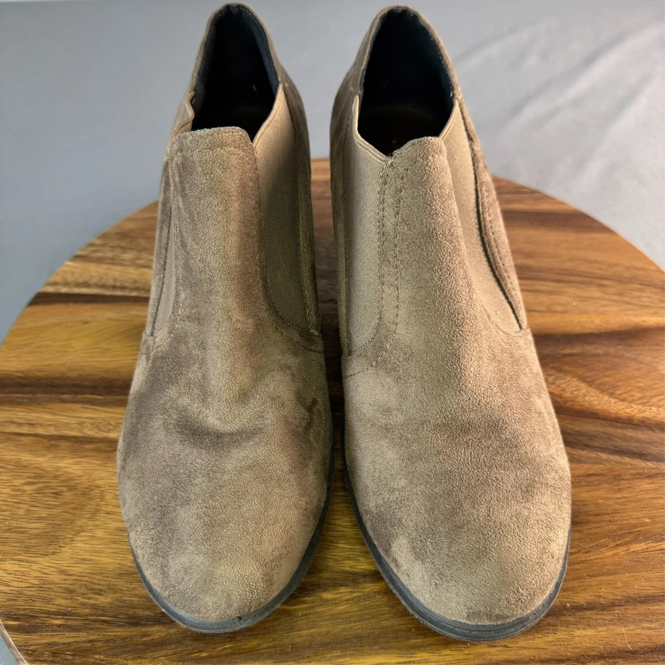 Cloudwalkers Women's Brown Booties Wedge Heel Trendy Stylish Casual Slip-on 11W - Image 2 of 4