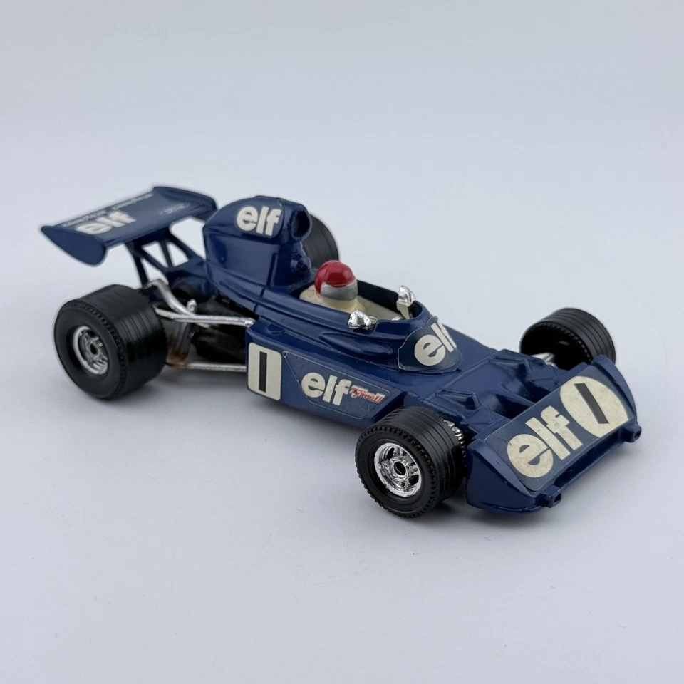 CORGI 1:32 ELF TYRRELL-FORD 158 BOXED - Image 3 of 4