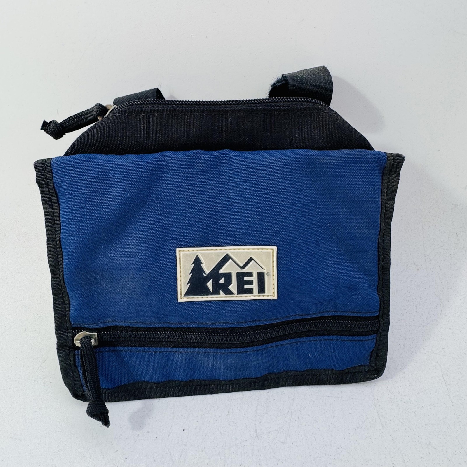 REI Storage Organizer Bag Small Blue Clear PVC Mount Hanging