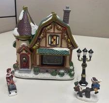 St Nicholas Square Toy Shop Christmas Village Town Lighted Building Set