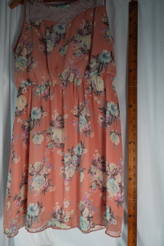 Y2K Brave Mädchen USA Junior gefüttertes Chiffon und Spitze Blumenmuster Gr. M - Bild 16 von 18