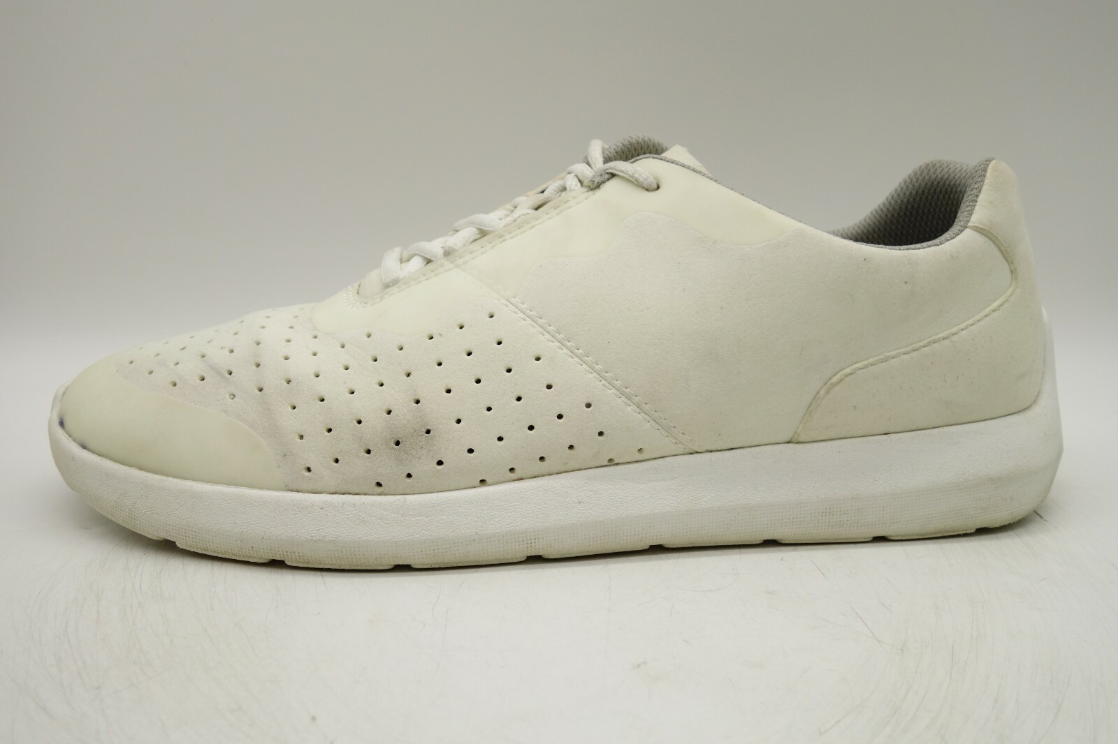clarks shoes mens white