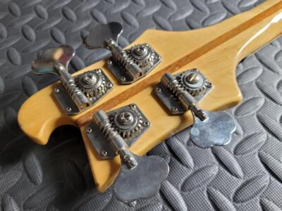 ULTRA CLEAN VINTAGE 1979 RICKENBACKER 4001 BASS MAPLEGLOW