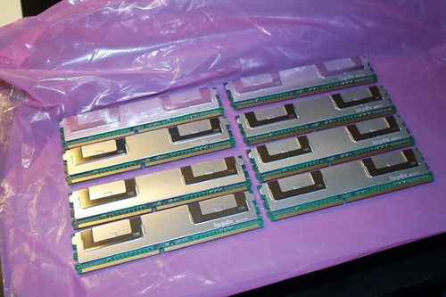 HP XW8600 32 GB RAM [4GB PC2-5300 FB DIMM 2RX4] - Picture 7 of 9