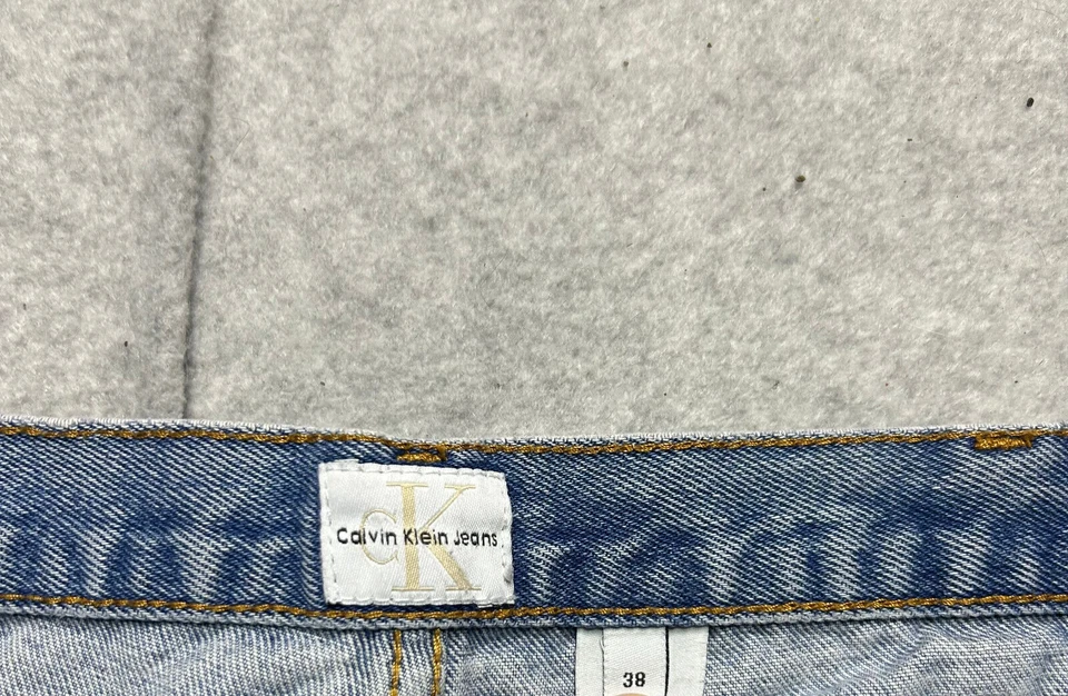 Vintage Calvin Klein Jean Shorts Mens 38 Stone Wash 100% Cotton Denim Jorts - Image 3 of 4