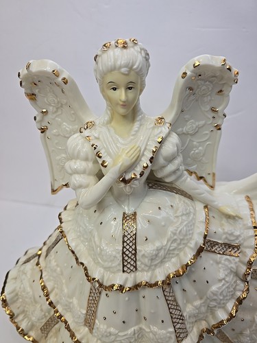 Vintage Dillard’s Angel White Gold Trim Ceramic Music Box Christmas Noel - Picture 8 of 16