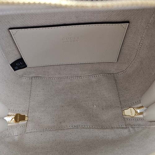 GUCCI Blondie Small White Leather Top Handle Bag New And Authentic - Picture 13 of 17