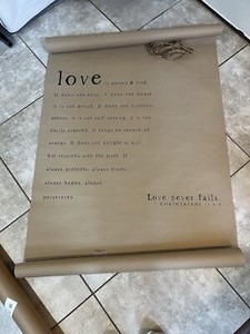Smallwoods Hanging Decor / 5’ X 3’