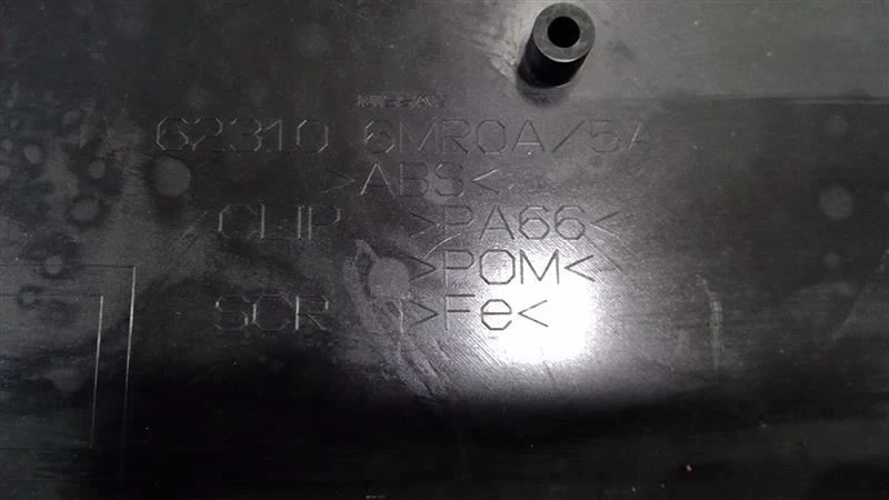 Nissan Rogue Sport 2019-2021 parrilla superior parrilla 62310-6MR0A Foto 3 de 4