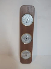 Daymaster 3-Dial Weather Station for Wall - Hygrometer Thermometer Barometer Vnt
