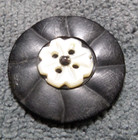 3 Vintage Antique Pressed Horn MOP Mother of Pearl Buttons FLOWER — photo 5
