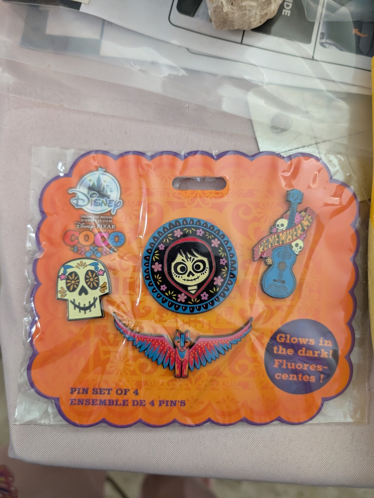 Disney Store COCO Pin Set Miguel OE Glow In The Dark NEW HTF