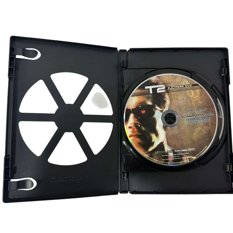 Terminator 2 Judgment Day DVD Schwarzenegger Unrated Extreme Edition Lionsgate - Image 3 of 4