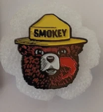 SMOKEY THE BEAR- ENAMEL PIN-SHIP ALL THE PINS YOU BUY FOR $4.99-VISIT OUR STORE