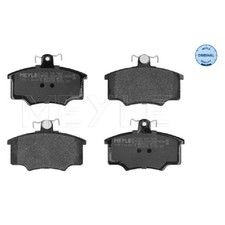 Satz Bremsbeläge Bremsklötze vorne für VW Passat B1 32 33 24122112