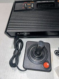 Atari 2600 Video Game Console - Black With 30 Day Warranty See Description ￼