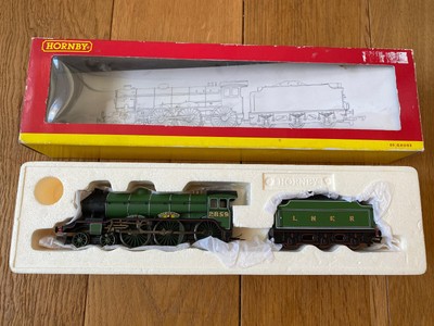 Hornby R2185 LNER Class B17 Sub Class 4 Norwich City Lokomotive