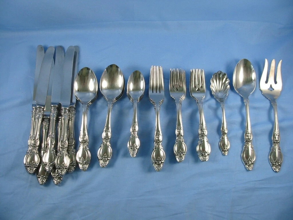 Oneida Wordsworth Stainless Flatware (37} pieces, List in Description very NICE