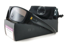 New Oakley FUEL CELL LE Sunglasses  Matte Black / Prizm Black POLARIZED Lens