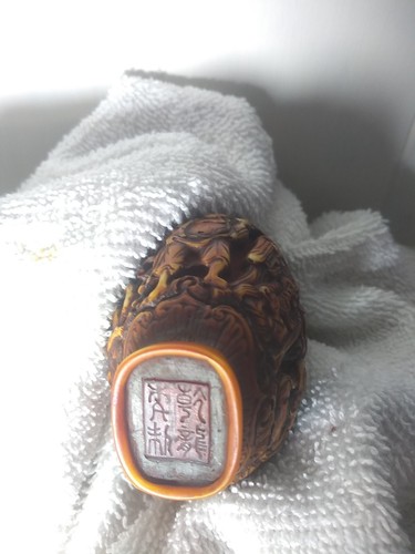 Vintage Asian Hand Carved Decorative Ornate Ornamental Snuff Bottle - Picture 14 of 14