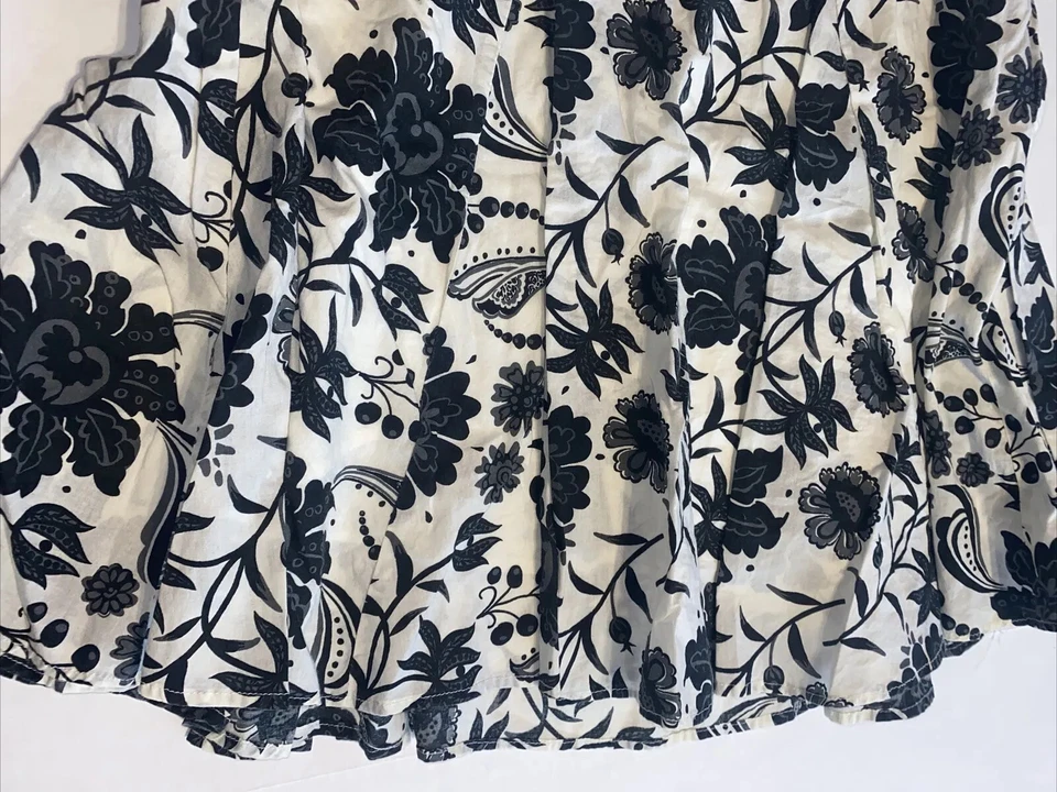 Mossimo Mujer Talla 8 Negro Blanco Floral Plisado Falda Algodón Usada en Excelente Condición Foto 3 de 4