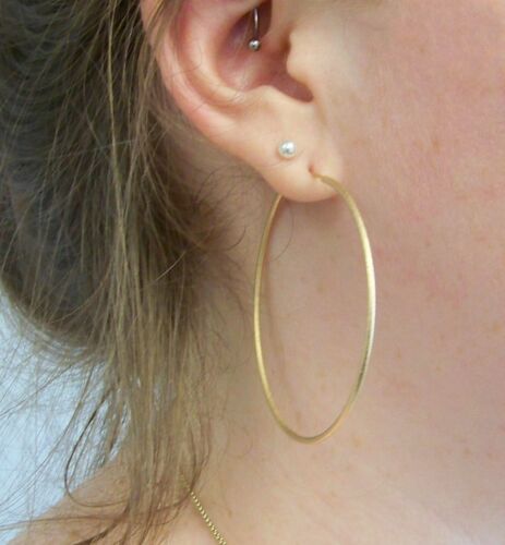 Sheila Fajl Lisa Featherweight Hoop Earrings in Champagne - Picture 4 of 5