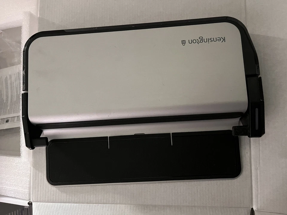 Base doble 4K Kensington LD5400T Thunderbolt-3 con bloqueo inteligente K-Fob - Win / Mac Foto 4 de 4