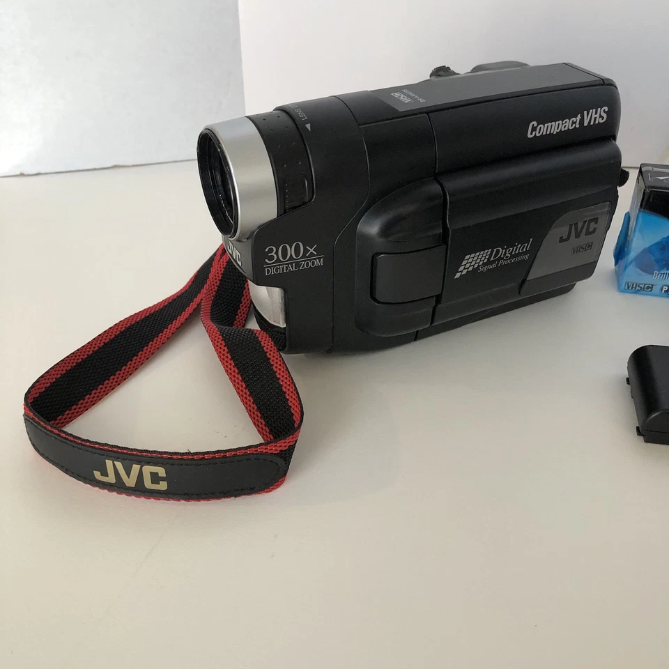 JVC VHS C Camcorder GR-AXM225U With Battery, Charger, Blank Sony VHS-C Tape  - Image 2 of 4